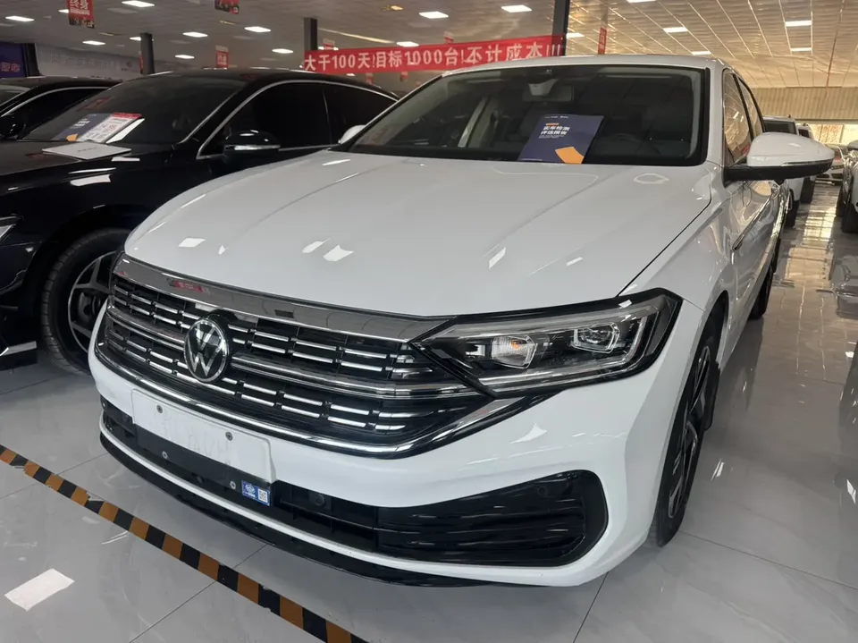 Volkswagen Sagitar 2023