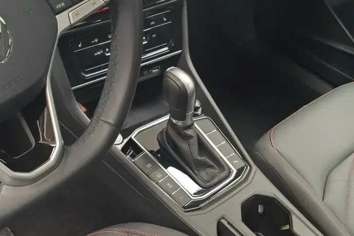 Volkswagen Lavida Lavida 2024 300TSI DSG Starry Sky Leading Edition 2024 — миниатюра 3