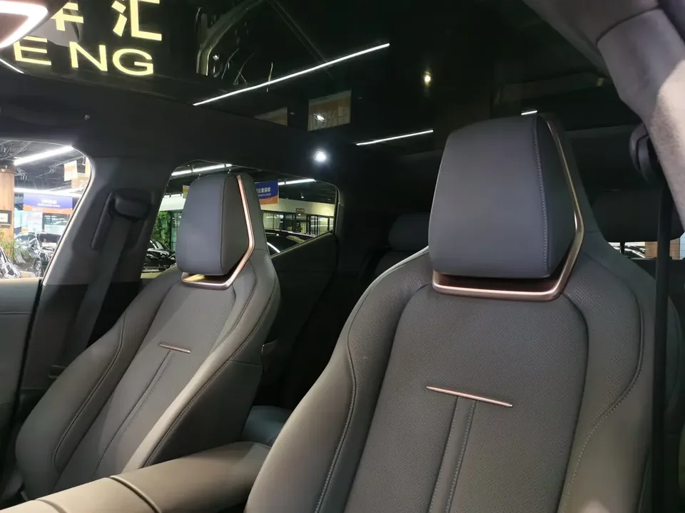 Zeekr X ZEEKR X 2025 five-seat rear-wheel drive long-range version 2024 — миниатюра 4