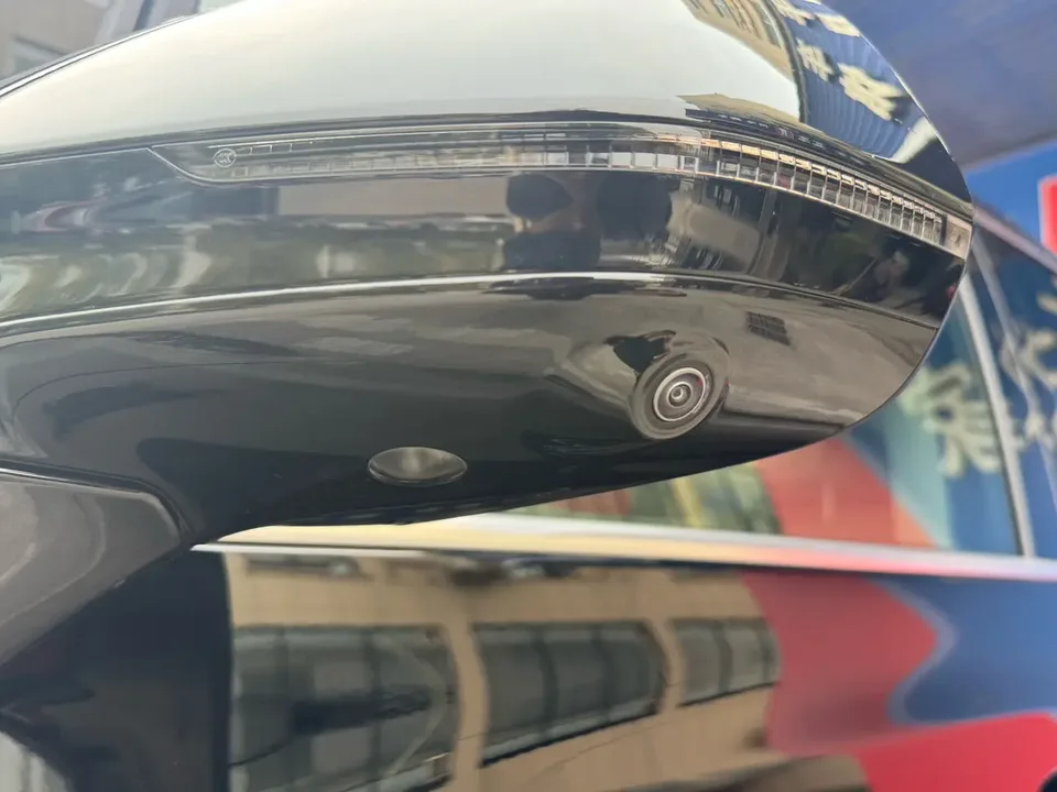 Denza D9 DM D9 DM 2022 970 4WD flagship model 2023 — thumbnail 4