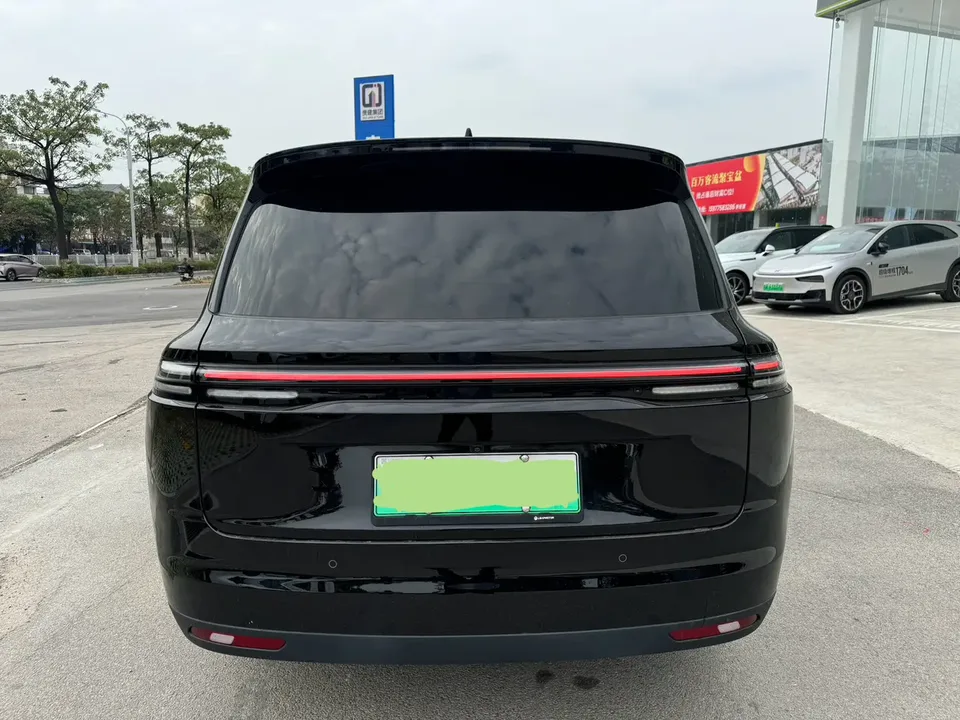Leapmotor C16 Extended Range 200 Premium Edition 2024 — миниатюра 2