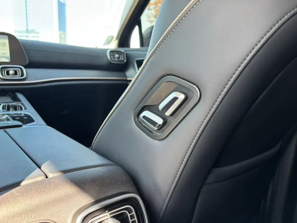 Chery Tiggo 9 2.0T DCT 2WD Premium Edition 5 Seaters 2023 — миниатюра 2