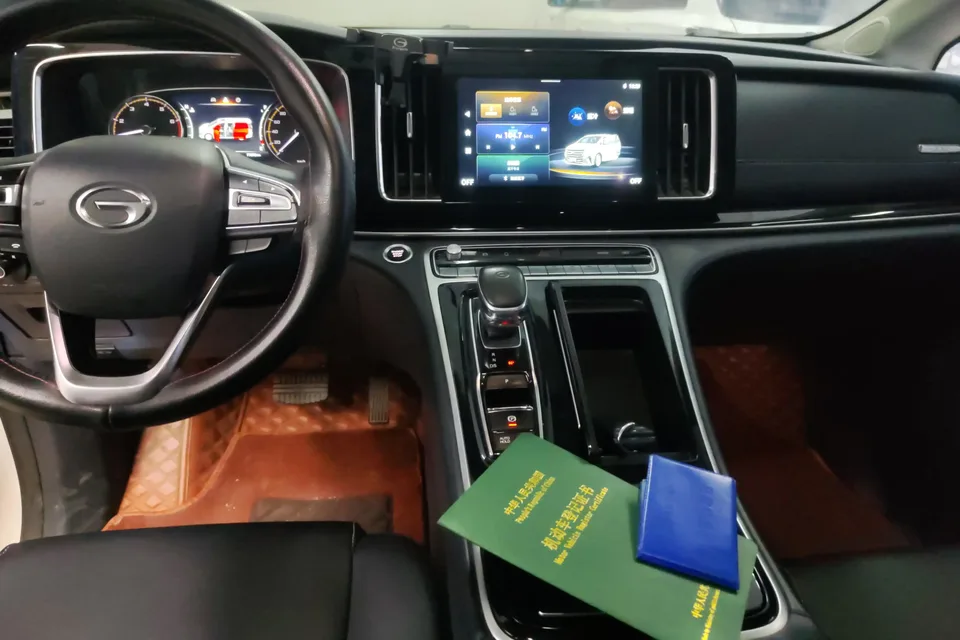 GAC Trumpchi M8 Facelift Lingxiu Series 390T Deluxe Edition 2022 — миниатюра 3