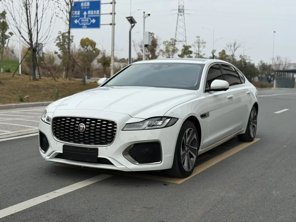 Jaguar XFL 2023