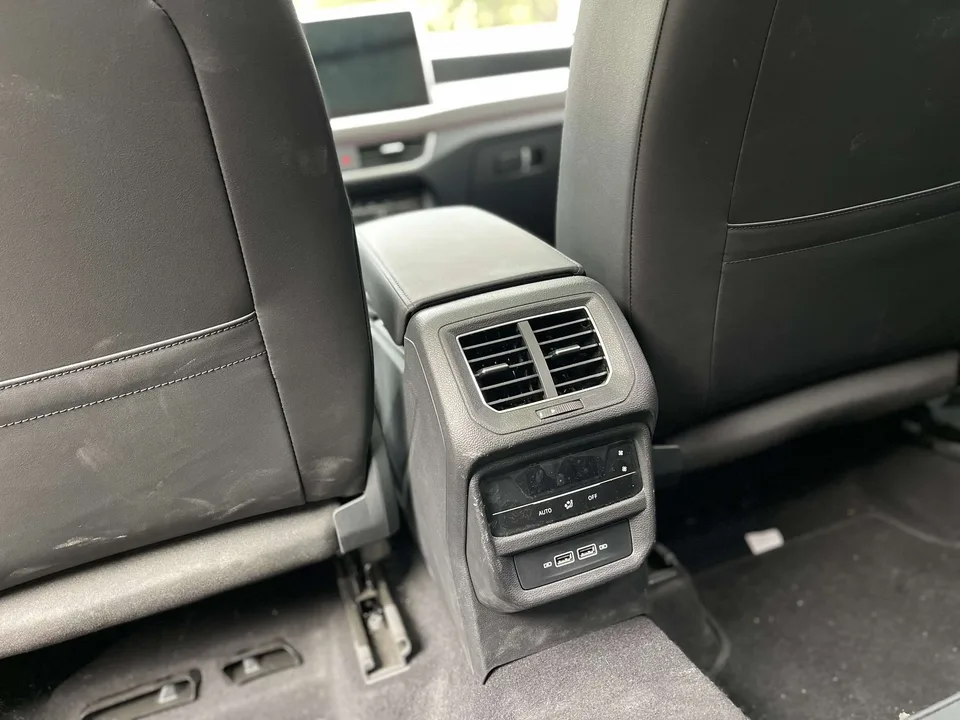 Volkswagen Tayron Tanyue 2024 300TSI 2WD Luxury Plus Advanced Edition 2024 — миниатюра 3