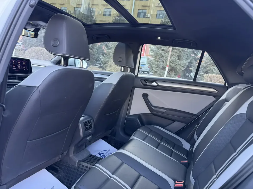 Volkswagen T-Roc T-Roc 2023 300TSI DSG Chenguang Edition 2023 — thumbnail 3