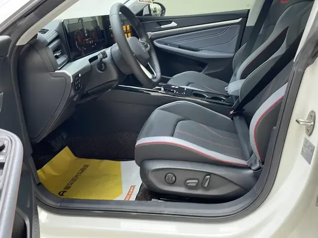 Volkswagen Lamando Lingdu Lingdu L 280TSI DSG Hot Edition 2023 — миниатюра 5