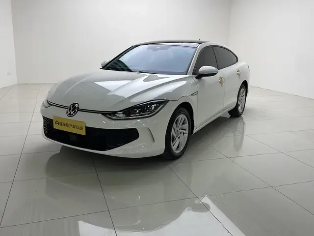 Volkswagen Lamando Lingdu Lingdu L 280TSI DSG Hot Edition 2023 — фото 1, купить с доставкой в Москву