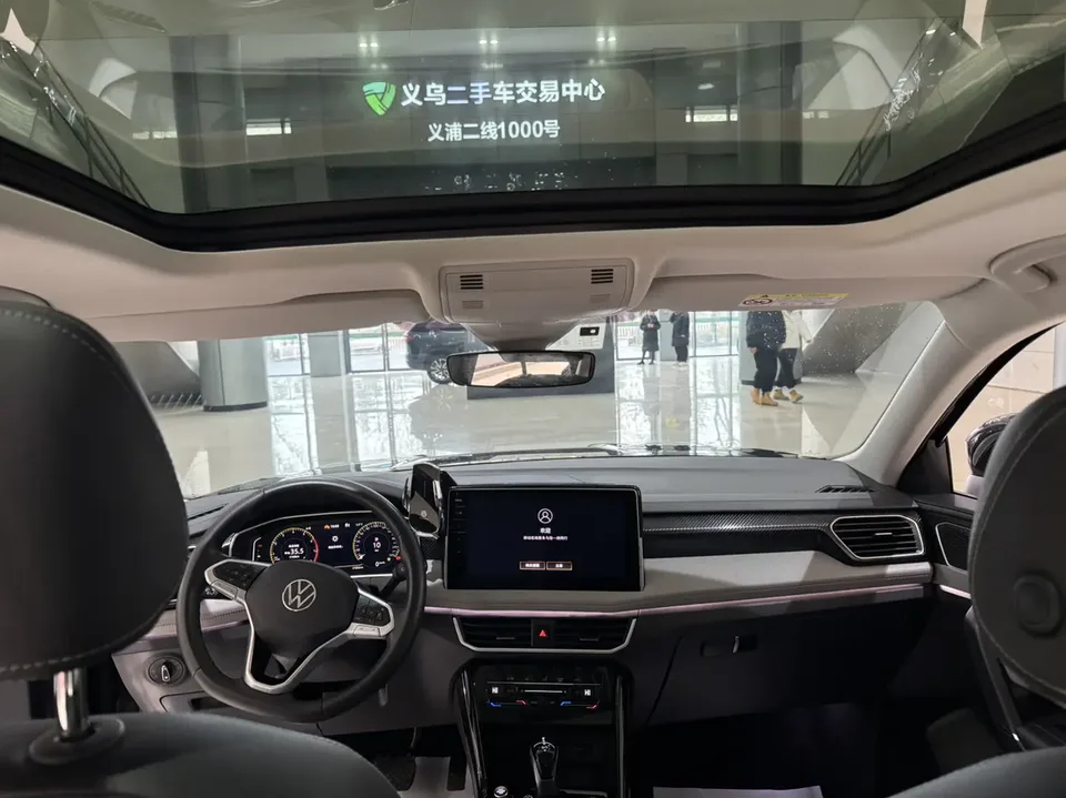 Volkswagen Tayron Tanyue 2023 330TSI 2WD Luxury Plus Advanced Edition 2022 — миниатюра 3