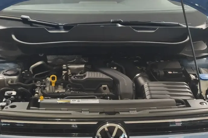 Volkswagen Tharu Tuyue 2025 New 300TSI Ruixiang Edition 2024 — миниатюра 5