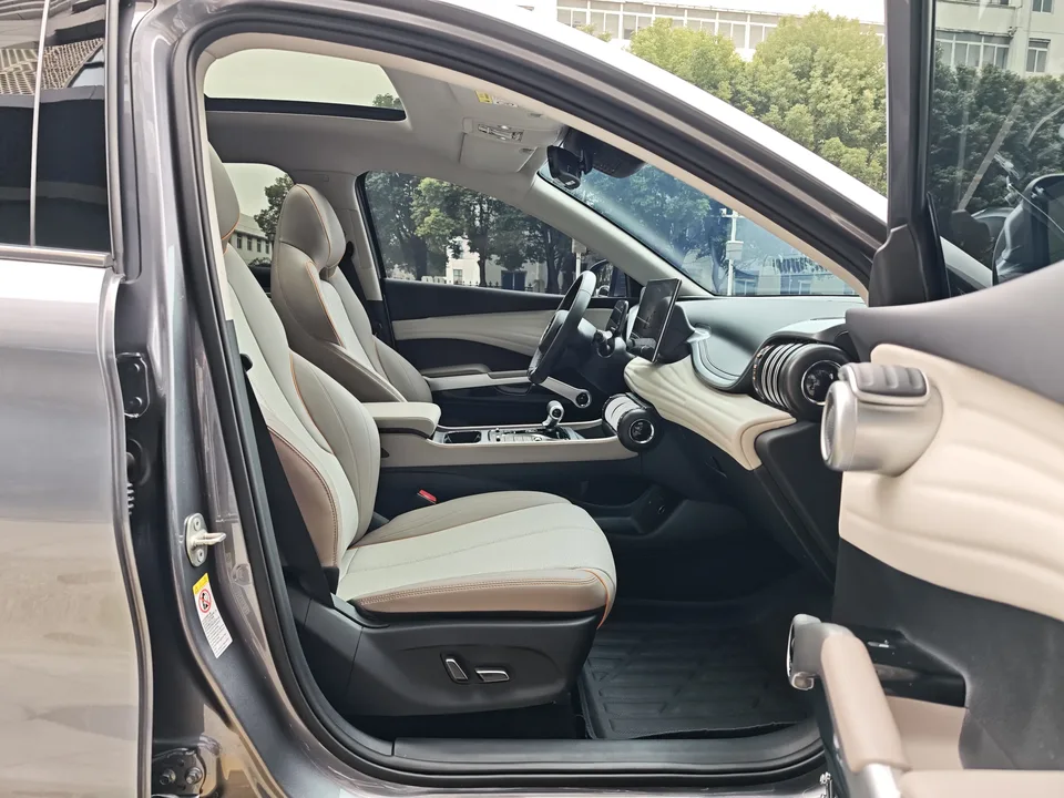 BYD Yuan Plus Honor Edition 430KM Transcendence Type 2025 — миниатюра 3