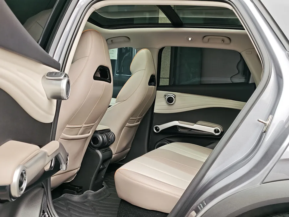 BYD Yuan Plus Honor Edition 430KM Transcendence Type 2025 — миниатюра 5