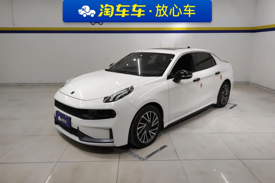 Lynk & Co 03 2023