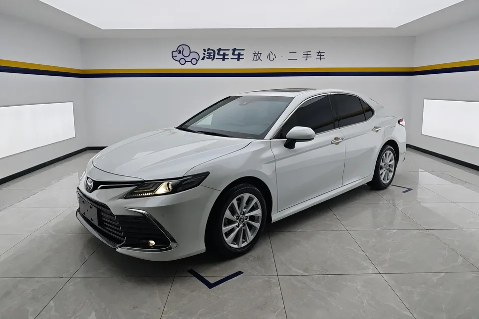 Toyota Camry 2022