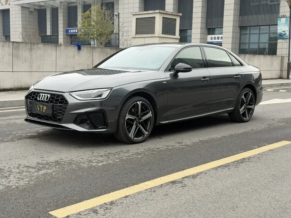 Audi a4 l 2024