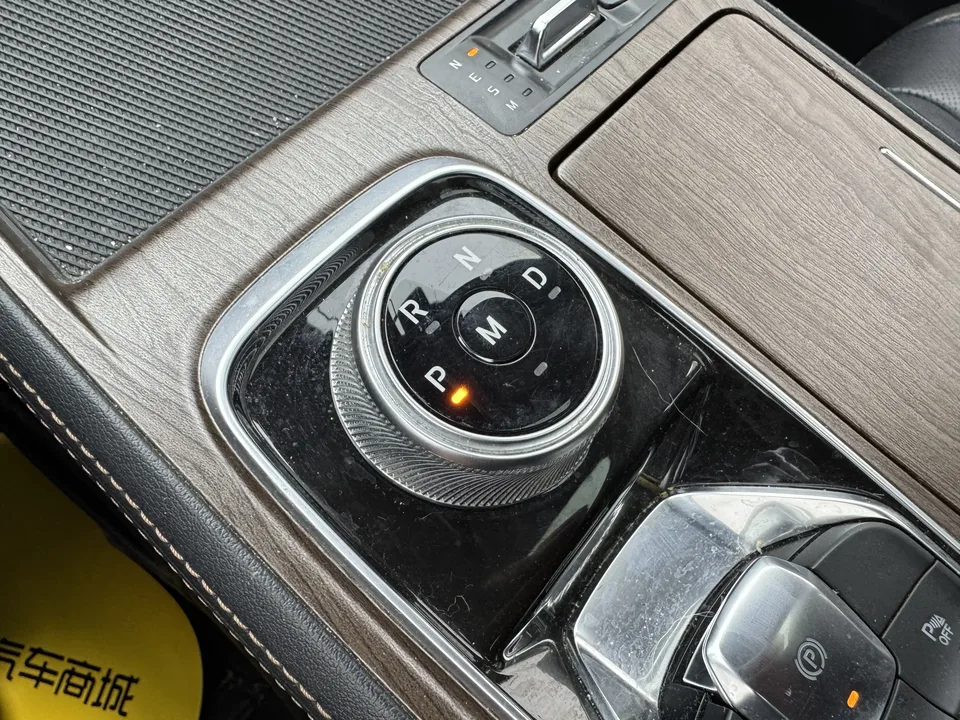 Ford Lingyu EcoBoost 225 6-seater collar type 2023 — миниатюра 5