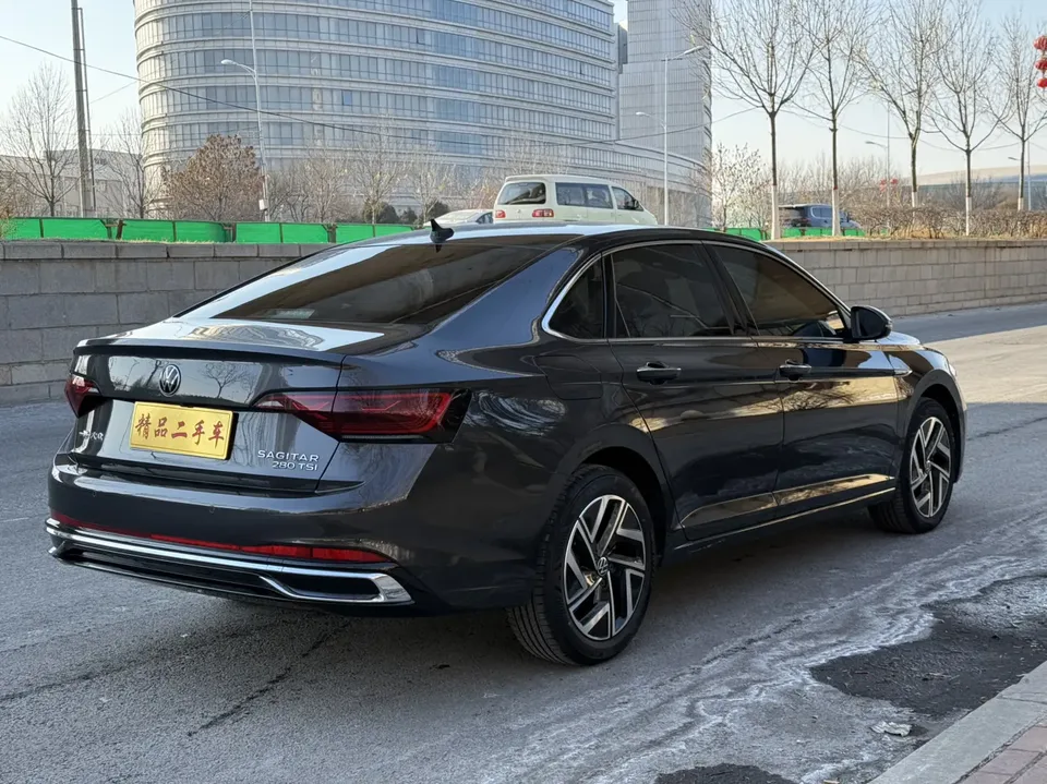 Volkswagen Sagitar 2023 Sagitar 280TSI DSG Beyond Edition Plus 2022 — миниатюра 2