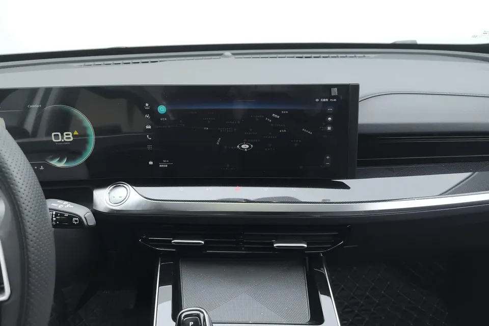 Roewe RX5 MAX Roewe RX5 MAX 2022 1.5T Automatic Deluxe Edition 2023 — миниатюра 3