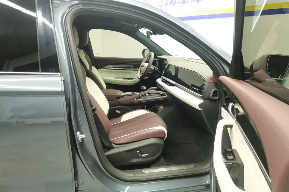 Geely Monjaro Xingyue L 2021 2.0TD DCT EVO 2WD Smart Edition 2023 — thumbnail 4