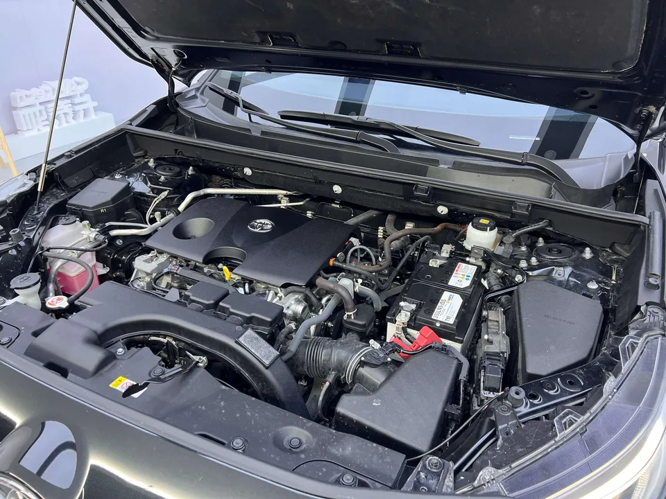 Toyota Willanda Weilanda 2022 2.0L two-wheel drive leading version 2023 — миниатюра 3