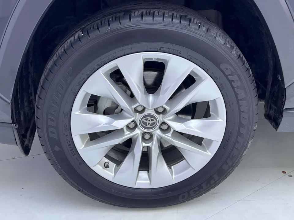Toyota Willanda Weilanda 2022 2.0L two-wheel drive leading version 2023 — миниатюра 4