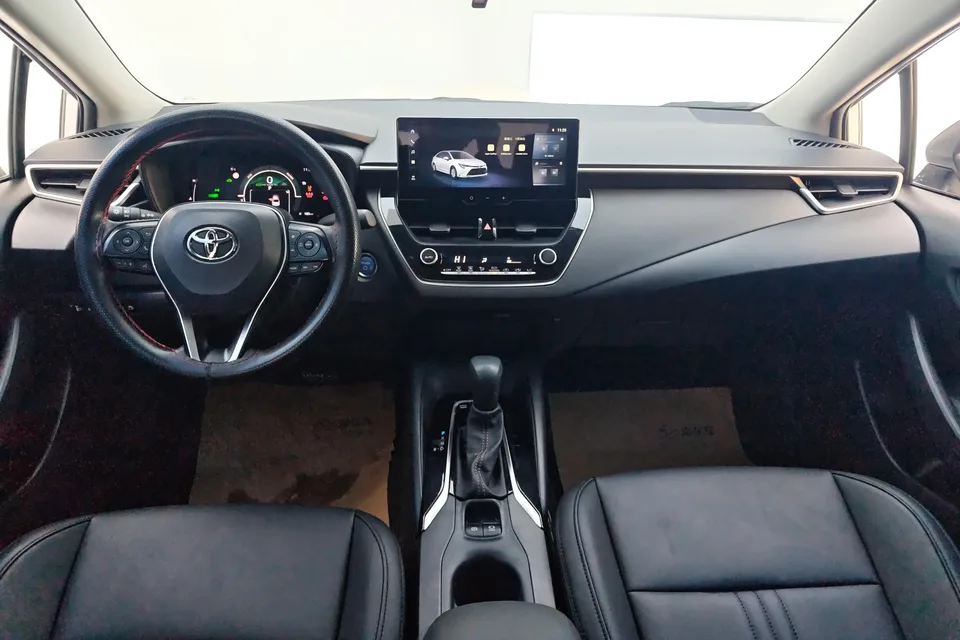 Toyota Levin Lei Ling 2023 Corolla Hybrid 1.8L Leading Edition 2024 — thumbnail 4