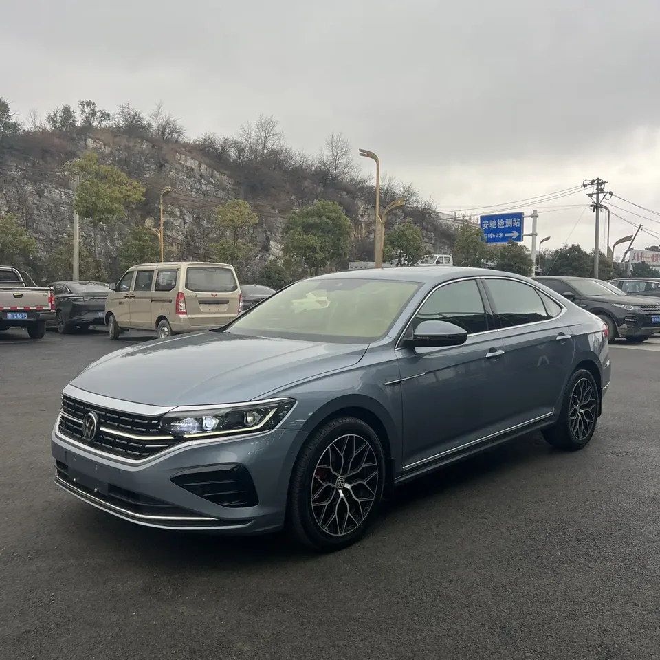 Volkswagen Passat 2022