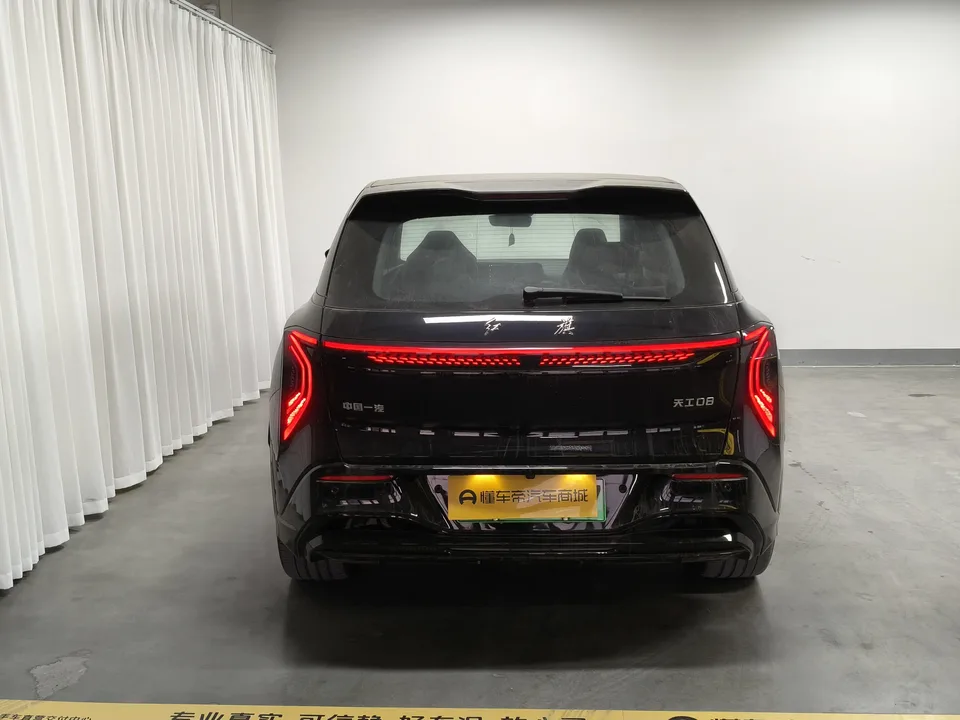 Hongqi Red Flag Tiangong 08 730 Max rear-wheel drive version 2024 — миниатюра 2