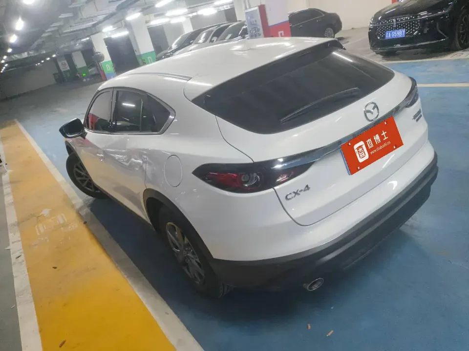 Mazda CX-4 CX-4 Mazda CX-4 2021 2.0L 2WD Blue Sky Vibrant Edition 2023 — thumbnail 3