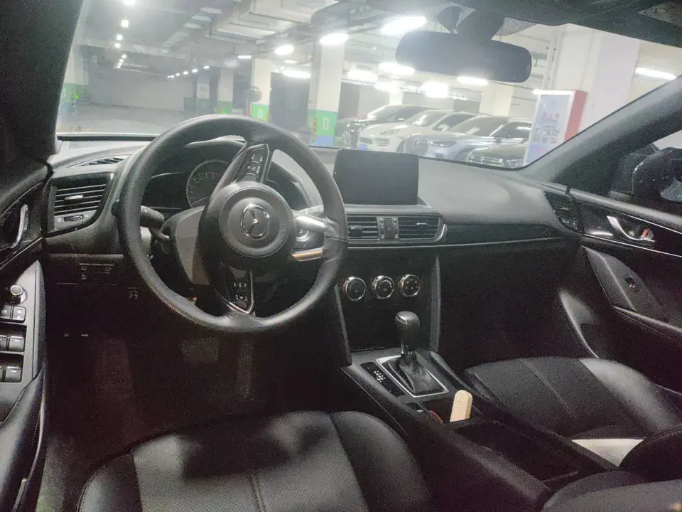 Mazda CX-4 CX-4 Mazda CX-4 2021 2.0L 2WD Blue Sky Vibrant Edition 2023 — thumbnail 4