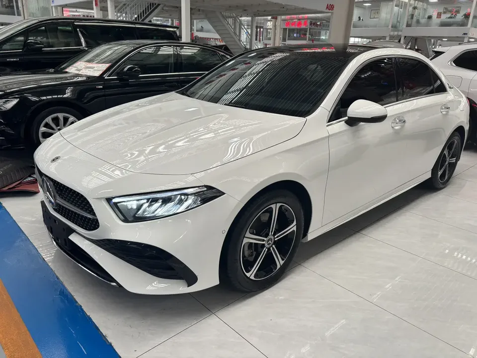 Mercedes-Benz Mercedes Benz A Class 2024