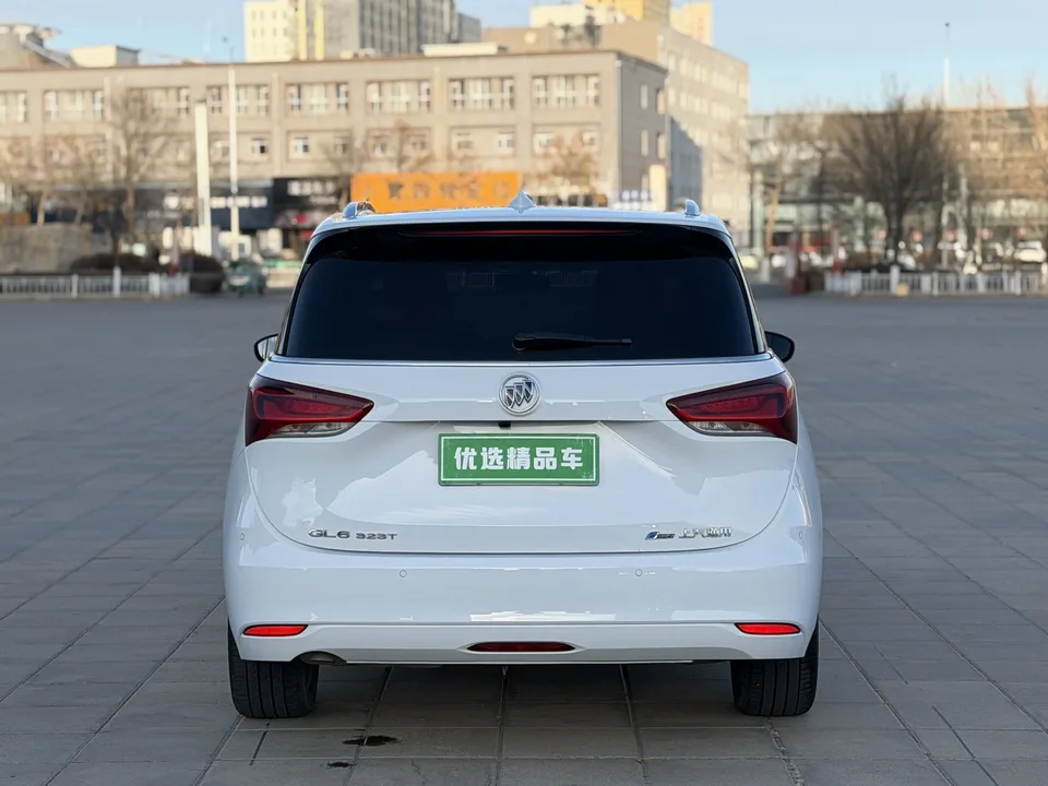 Buick GL6 Buick GL6 2021 323T mild hybrid interconnected premium model 2022 — миниатюра 2
