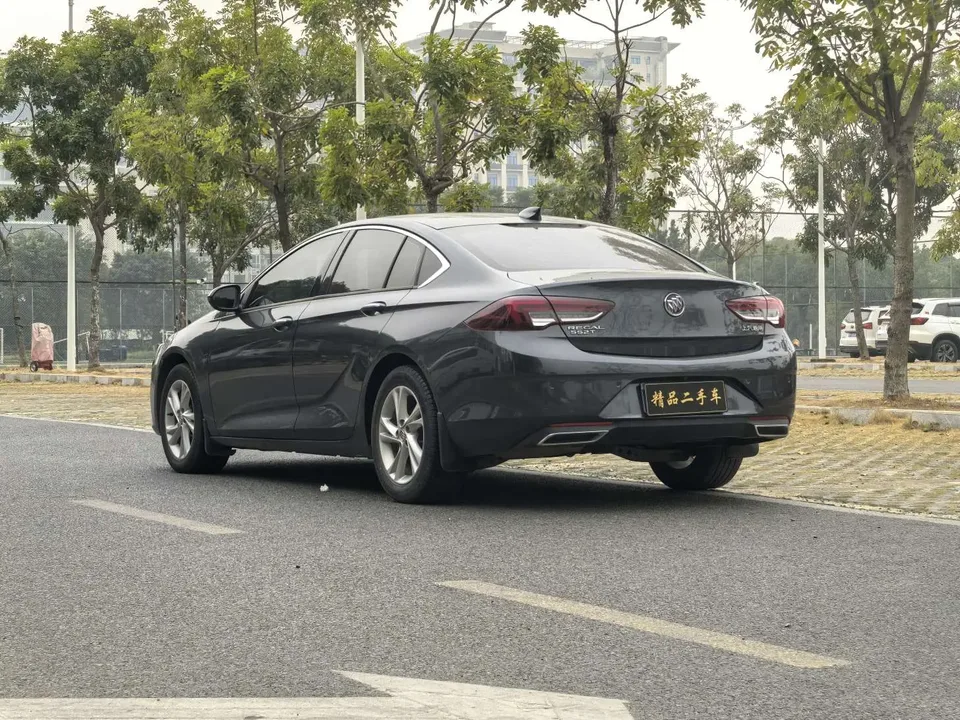 Buick Majesty facelift 552T elite model 2022 — миниатюра 2
