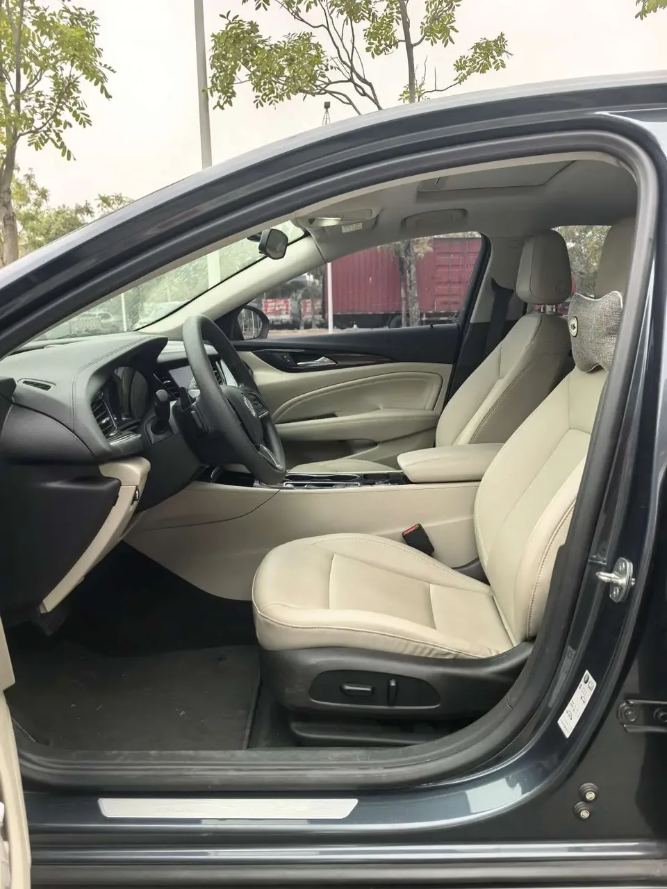Buick Majesty facelift 552T elite model 2022 — миниатюра 5
