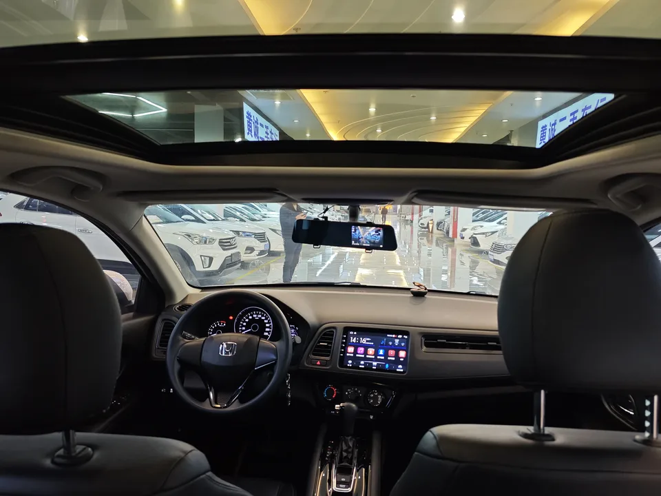 Honda VEZEL 1.5L CVT Elite Intelligent Edition 2022 — миниатюра 5