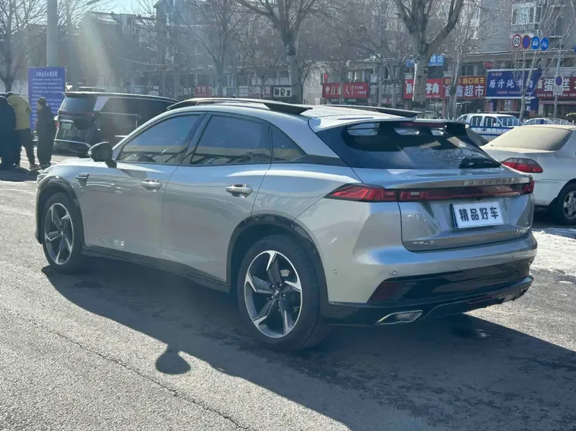 FAW Bestune B70S 2.0T God of War 2022 — миниатюра 4