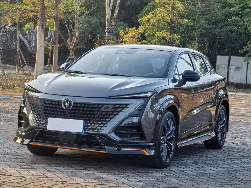 Changan UNI-T Changan UNI-T 2022 1.5T Sports Edition Premium 2022 — photo 1, buy with delivery to Moscow