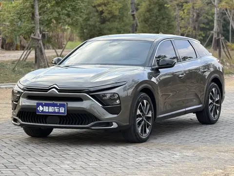Citroen Versailles C5 X 2024 купить в Москве