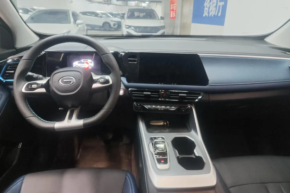 GAC Trumpchi GS3 Shadow Speed 270T Enjoy Edition 2025 — миниатюра 4