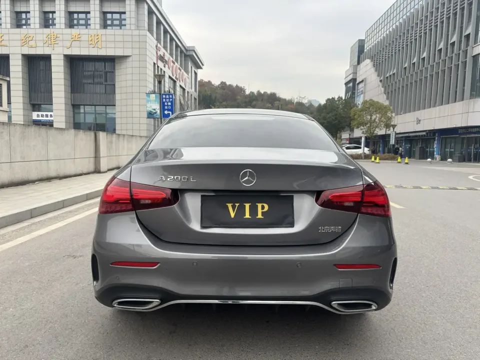 Mercedes-Benz Mercedes Benz A Class A 200 L Fashion Edition 2025 — миниатюра 2