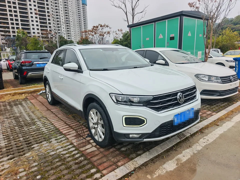 Volkswagen T-Roc Tanyue 280TSI DSG 2WD Elite PLUS 2022 — миниатюра 3