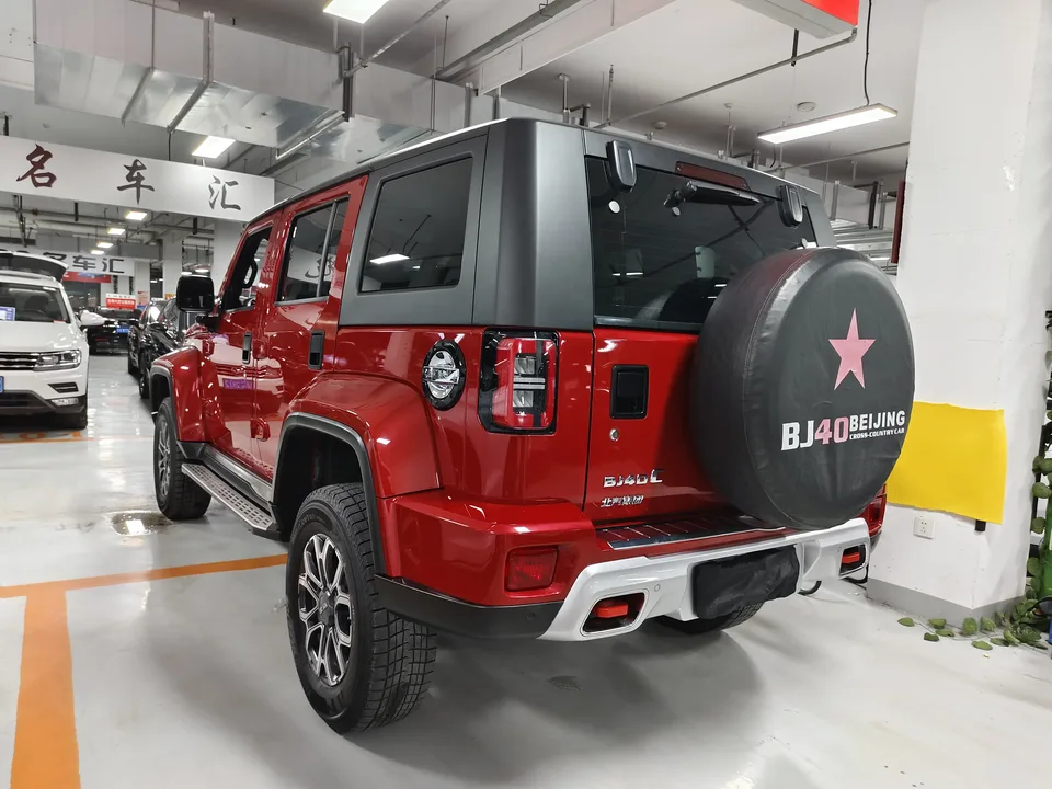 BAIC Beijing Off-road BJ40 Beijing Off-road BJ40 2020 2.0T Automatic 4WD City Hunter Edition Knight Type 2022 — миниатюра 4