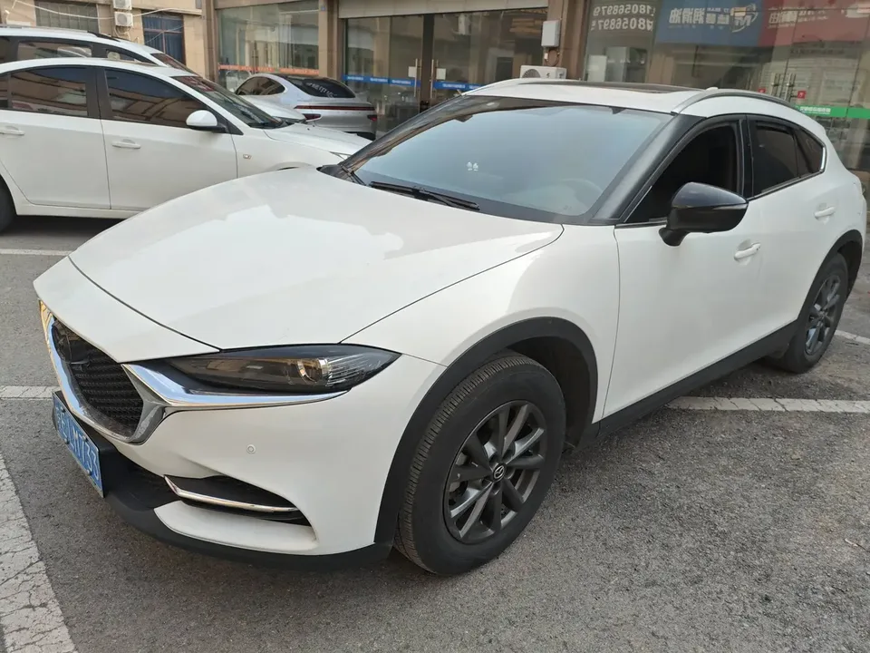 Mazda CX-4 CX-4 2021 Mazda CX-4 2021 2.0L 2WD Blue Sky Premium Edition 2022 — photo 1, buy with delivery to Moscow