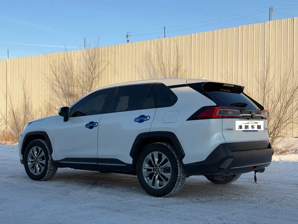 Toyota Willanda 2.0L four-wheel drive luxury PLUS version 2022 — миниатюра 3