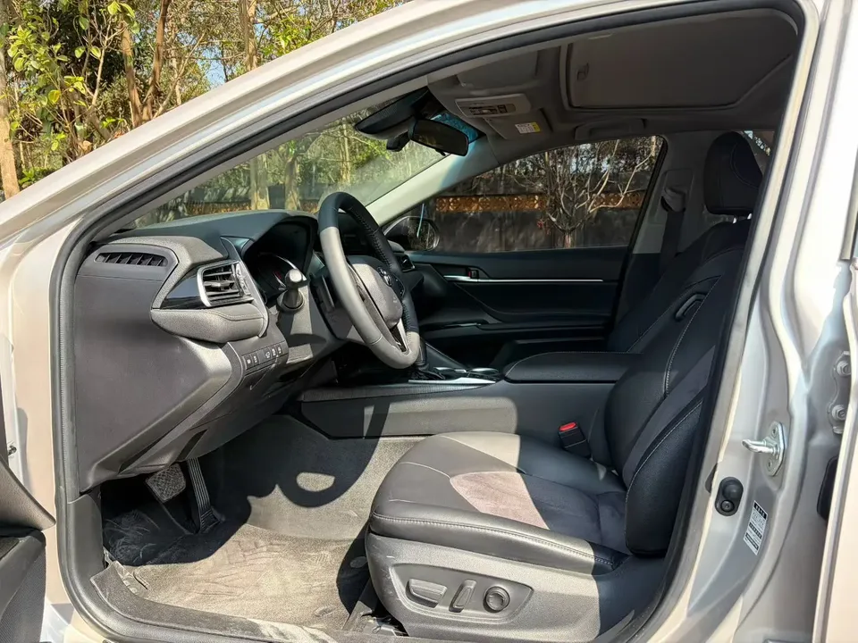 Toyota Camry 2.0S Cavalier Edition 2022 — миниатюра 4