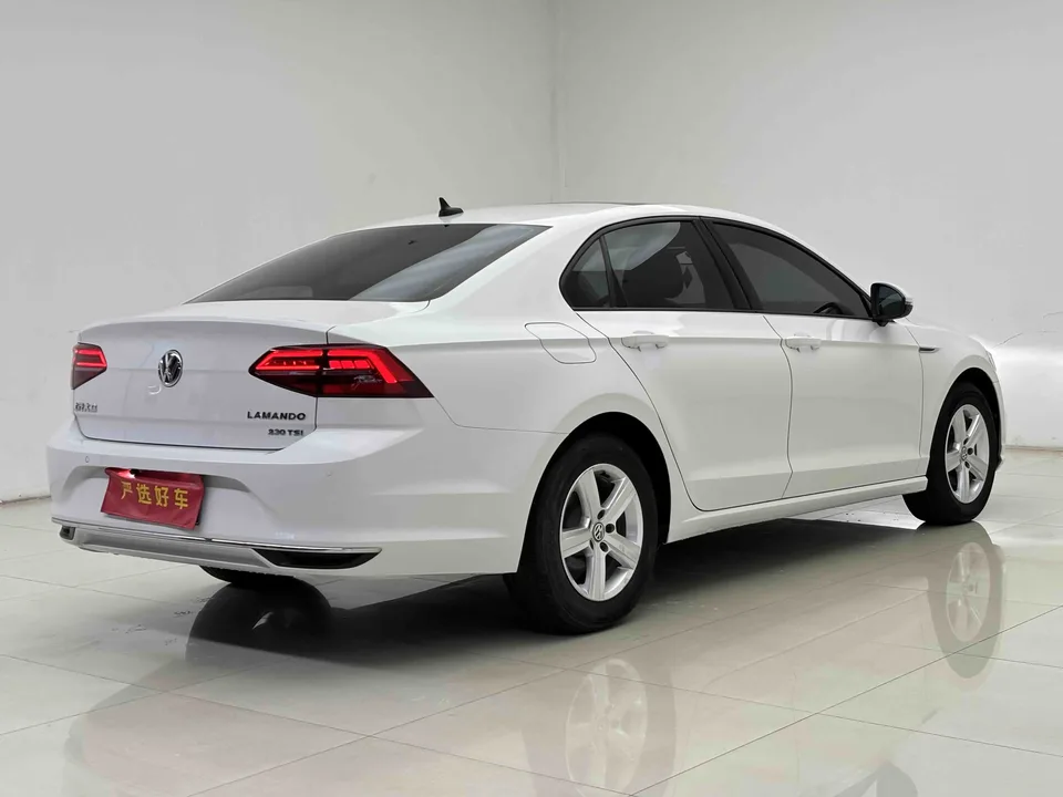 Volkswagen Lamando Lingdu 2021 230TSI DSG Fashion Edition 2022 — миниатюра 4
