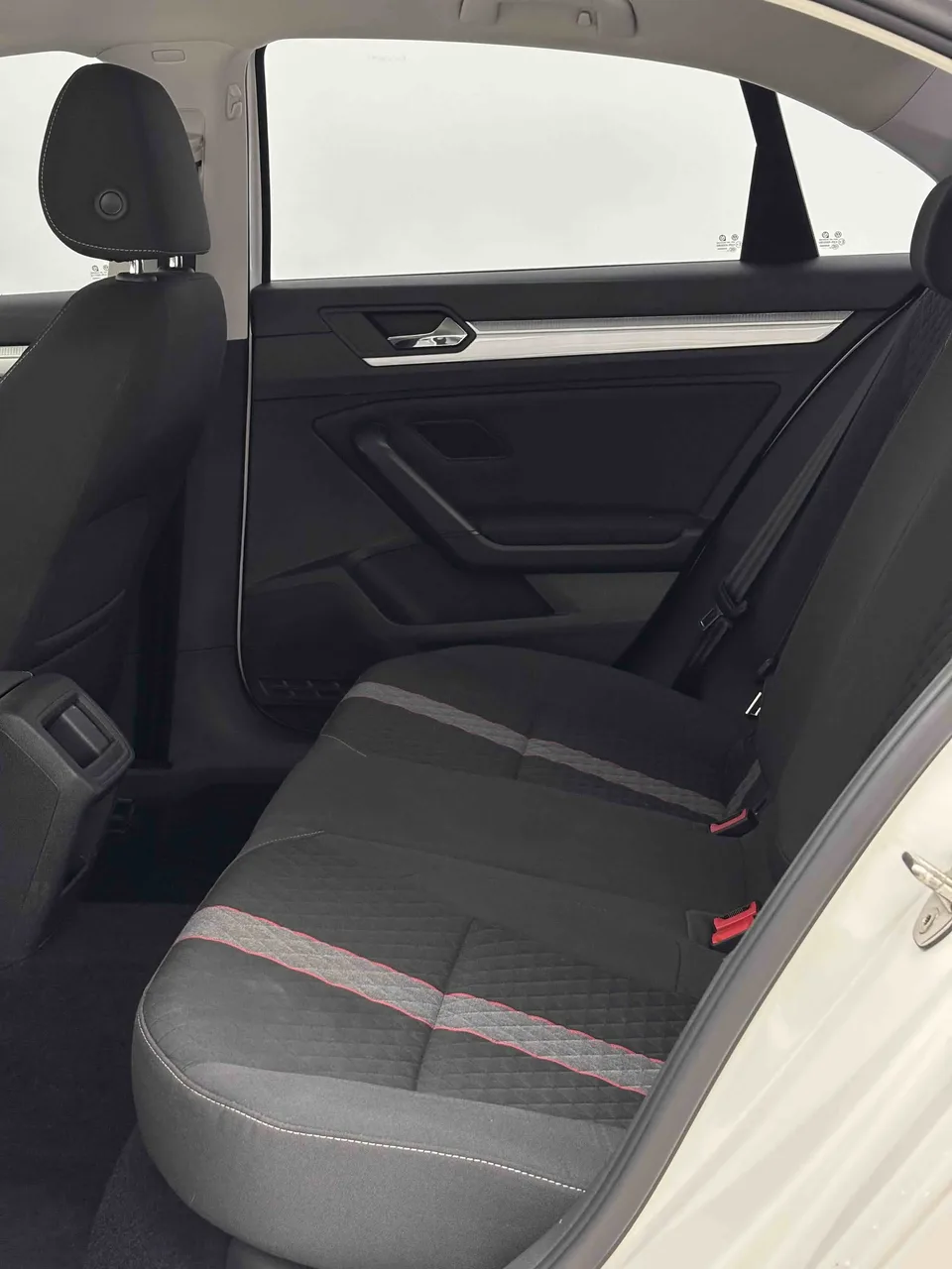 Volkswagen Lamando Lingdu 2021 230TSI DSG Fashion Edition 2022 — миниатюра 5