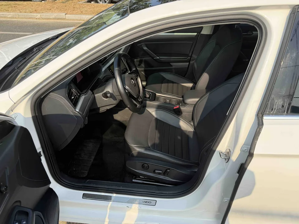 Volkswagen Lamando Lingdu 2021 280TSI DSG Comfort Edition 2022 — миниатюра 5