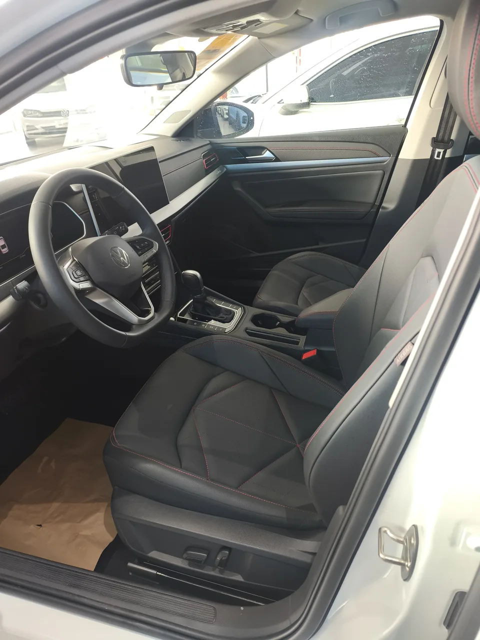 Volkswagen Lavida Lavida 2024 300TSI DSG Starry Sky Leading Edition 2024 — миниатюра 5