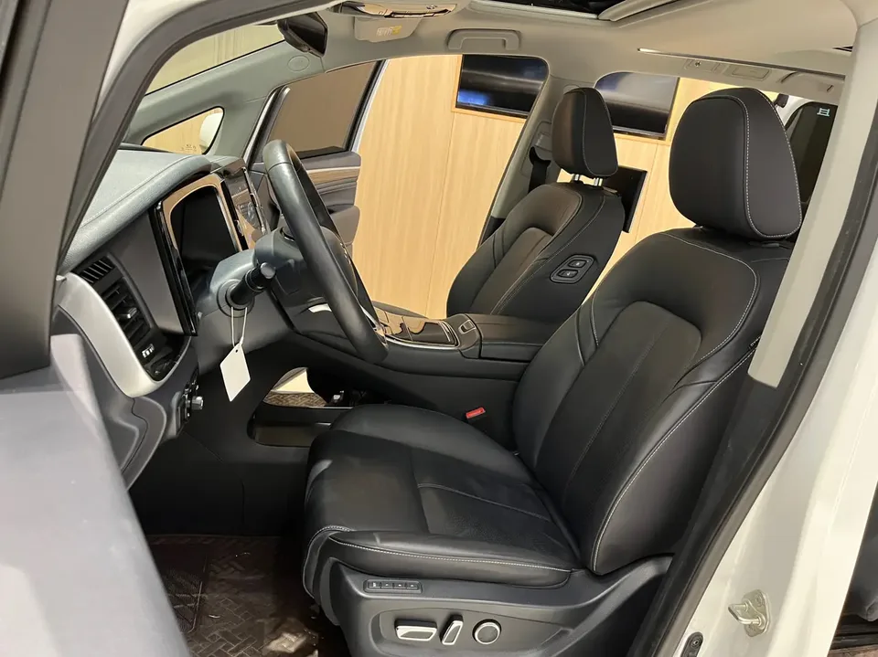 GAC Trumpchi M8 Trumpchi M8 2023 Lingxiu Series 390T Flagship Edition 2022 — миниатюра 5